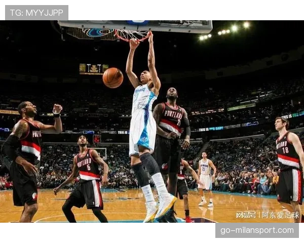 开拓者防守效率113.6联盟第12，自全明星后防守效率排名第四