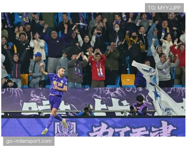 申花防线伤病潮制约战绩，铜梁龙中场缺阵影响组织串联
